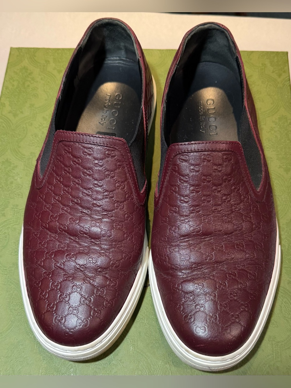GUCCI Monogram GG Burgundy Leather Men’s Slip On Loafer Sneaker Size 9.5